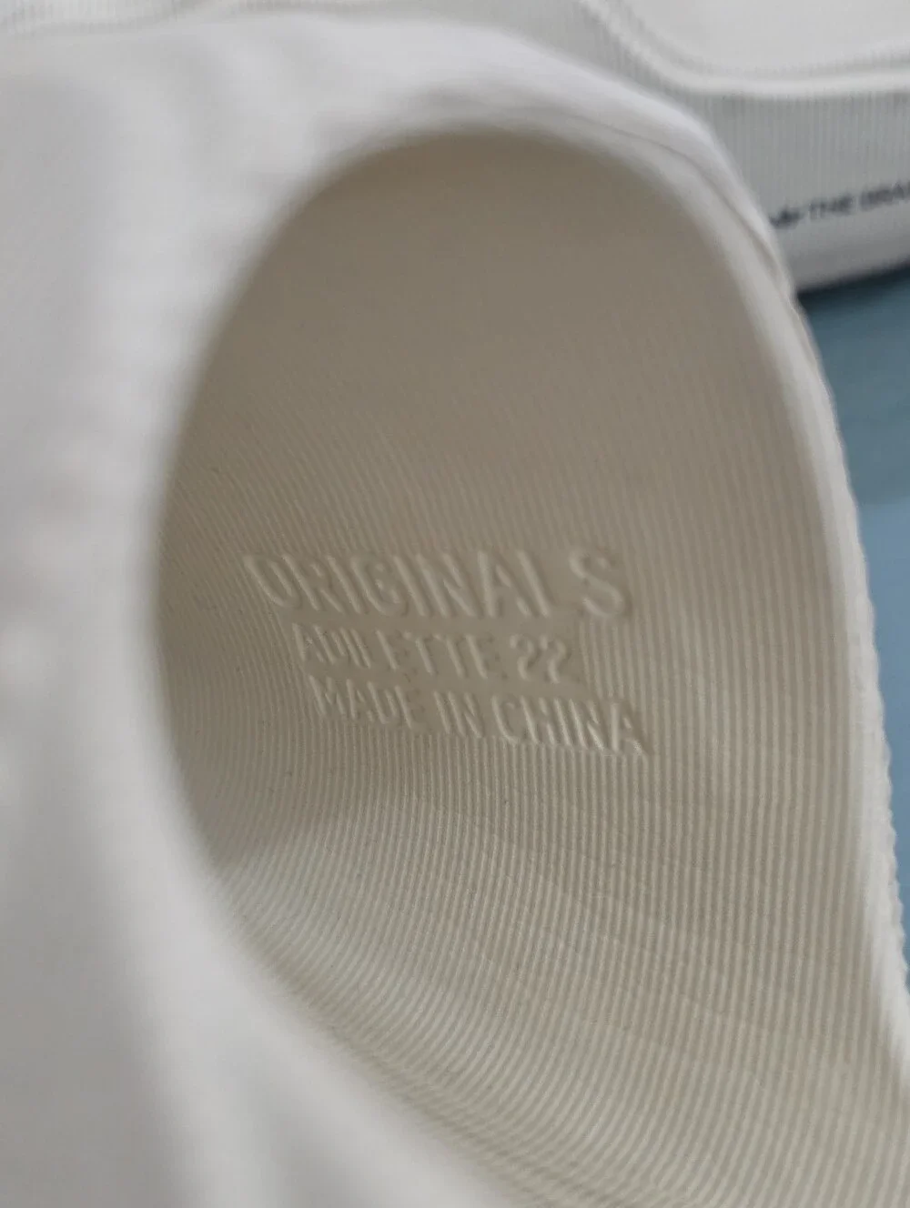 adidas Adilette 22 Slides in Desert Sand Men's Size UK 10